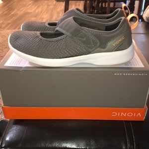 Women’s Vionic Shoes